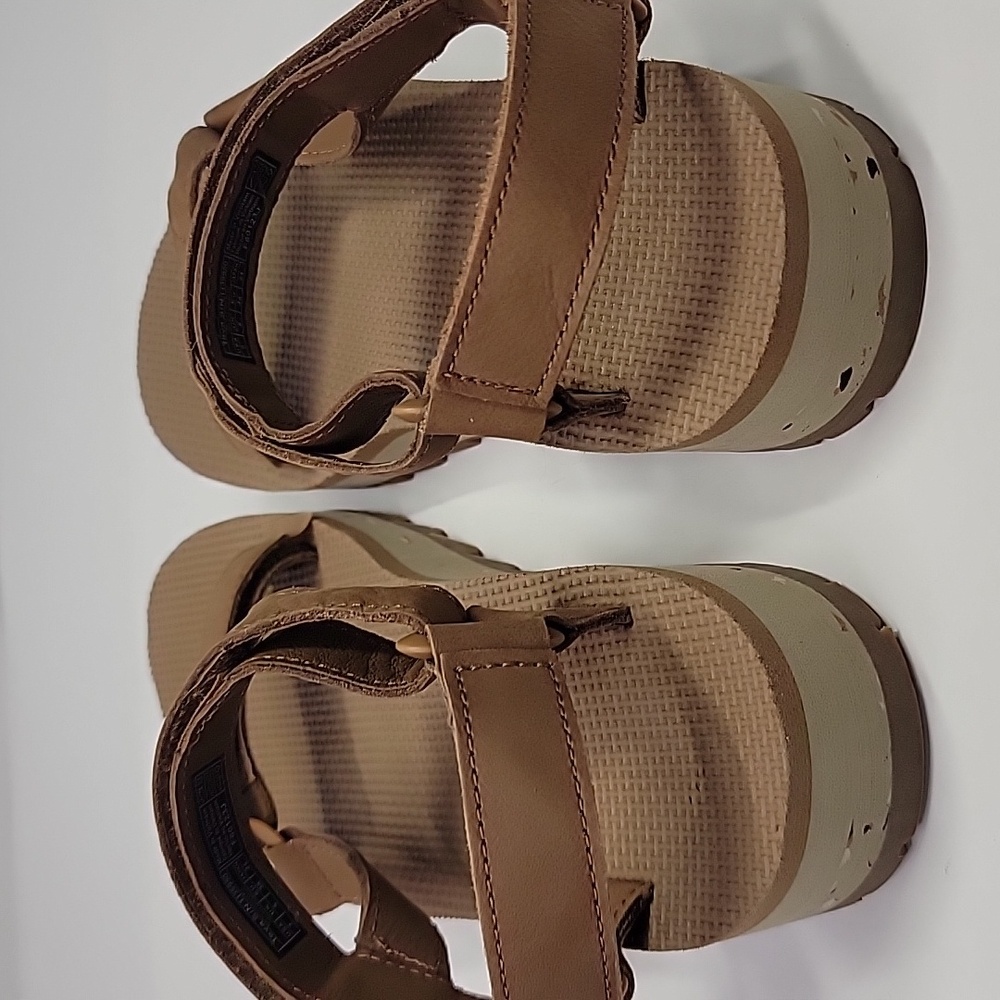 TEVA NWT UNIVERSAL CERES SANDALS SIZE 7 HONEY BROWN WOMENS - Picture 7 of 15